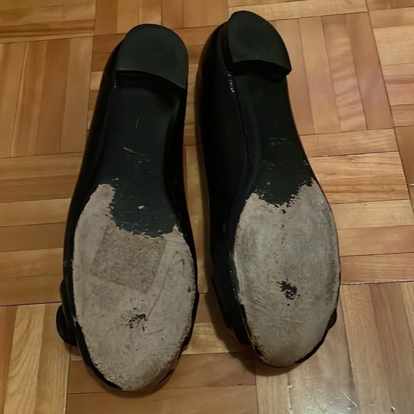 Gucci Black Flats with Silver Buckle - Picture 8 of 14